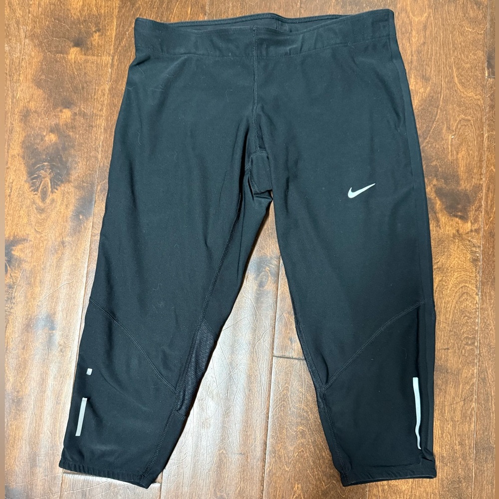 Nike Black Dri-FIT Capri Tights